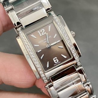 【Super Clone】Patek Philippe Twenty-4 4910 1200A 010 Ladies Quartz 25x30mm