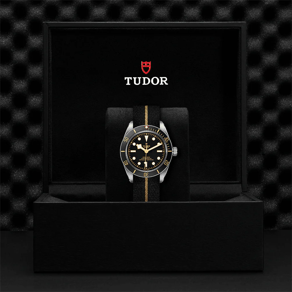 【Super Clone】TUDOR Black Bay 58 39mm Black Dial & Bezel Automatic Fabric Strap Watch M79030N-0003
