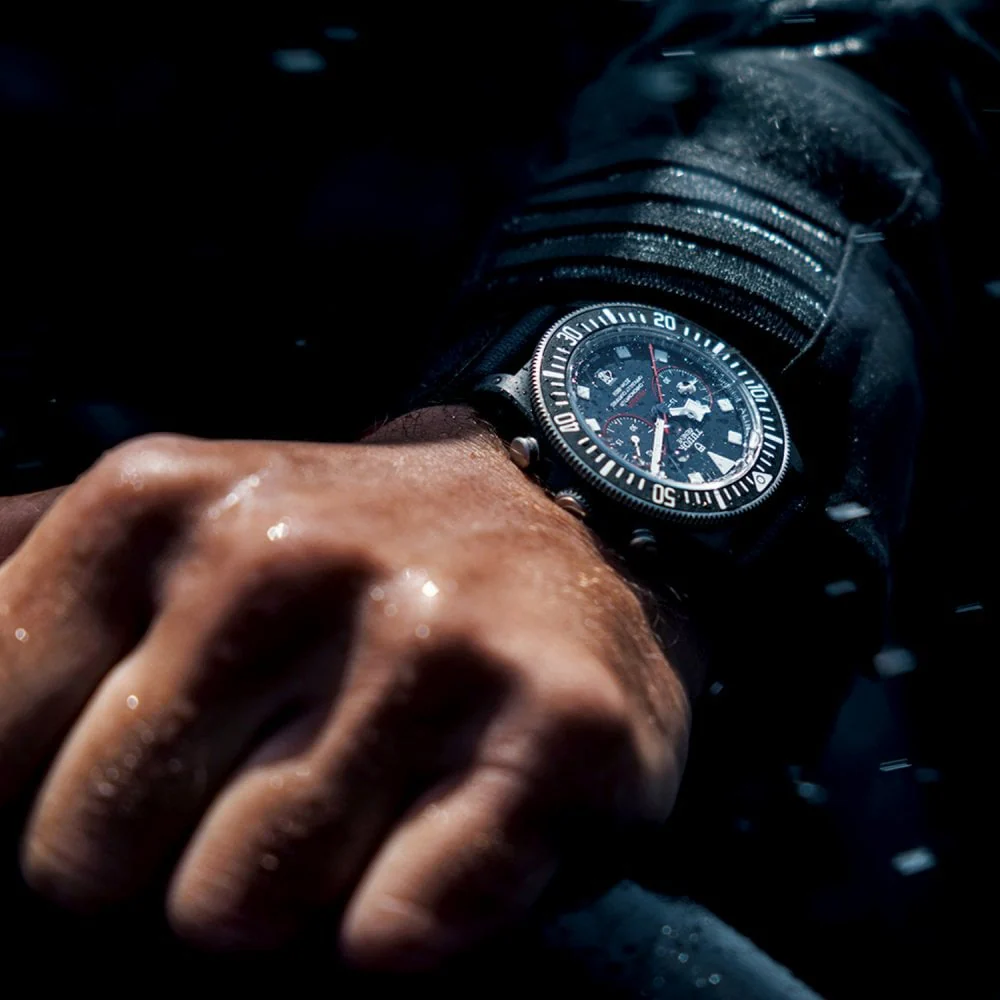 【Super Clone】TUDOR Pelagos FXD x Red Bull Alinghi Edition 42mm Men's Chronograph Watch M25807KN-0001