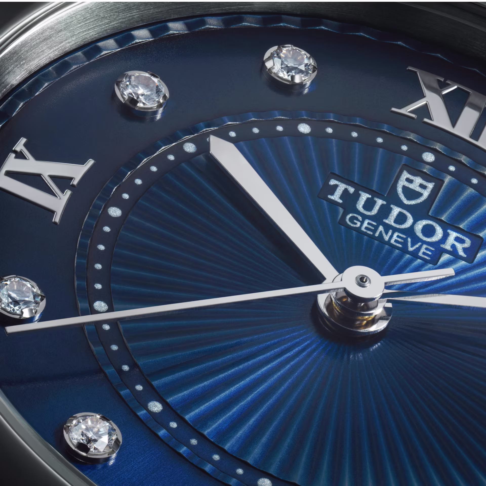 【Super Clone】复制 Tudor Clair de Rose 26mm/30mm/34mm  m35200-0010/m35500-0010/m35800-0010