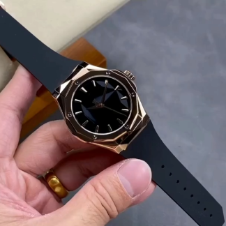 【Super Clone】Hublot Classic Fusion 550.OS.1800.RX.ORL19 40 mm