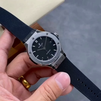 【Super Clone】542.NX.1171.RX Hublot Classic Fusion Automatic Rubber