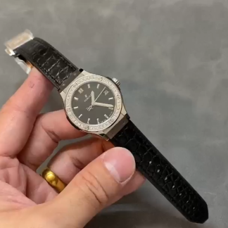 【Super Clone】Hublot Classic Fusion 581.NX.1171.LR.1104 33mm Lady Watch
