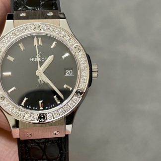 【Super Clone】Hublot Classic Fusion 581.NX.1171.LR.1104 33mm Lady Watch