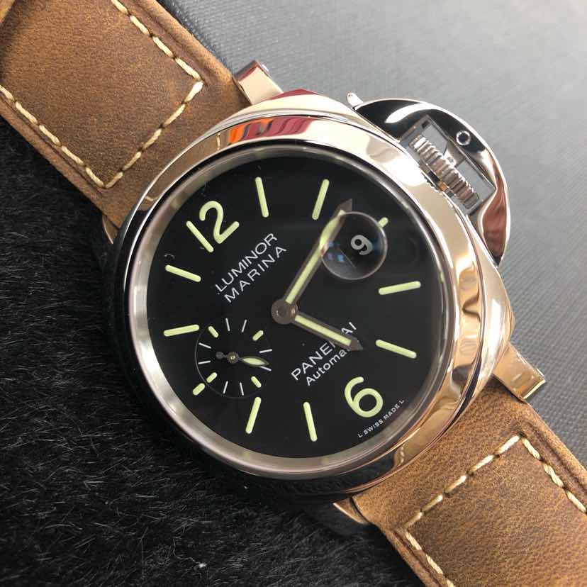 Luminor PAM01104