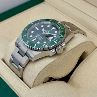 【Super Clone】Rolex Submariner Hulk 40mm Swiss Replica Watch|  116610LV Green Dial