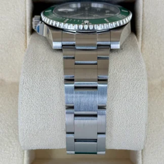 【Super Clone】Rolex Submariner Hulk 40mm Swiss Replica Watch|  116610LV Green Dial